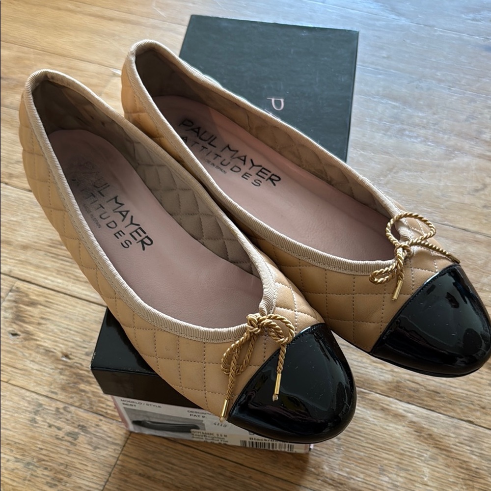 Paul Mayer Beige and Black quilted Ballet Flats